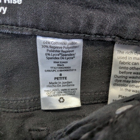 Time And Tru Women's High Rise Curvy Jeans Black 8 Petite Whiskers - Picture 9 of 11